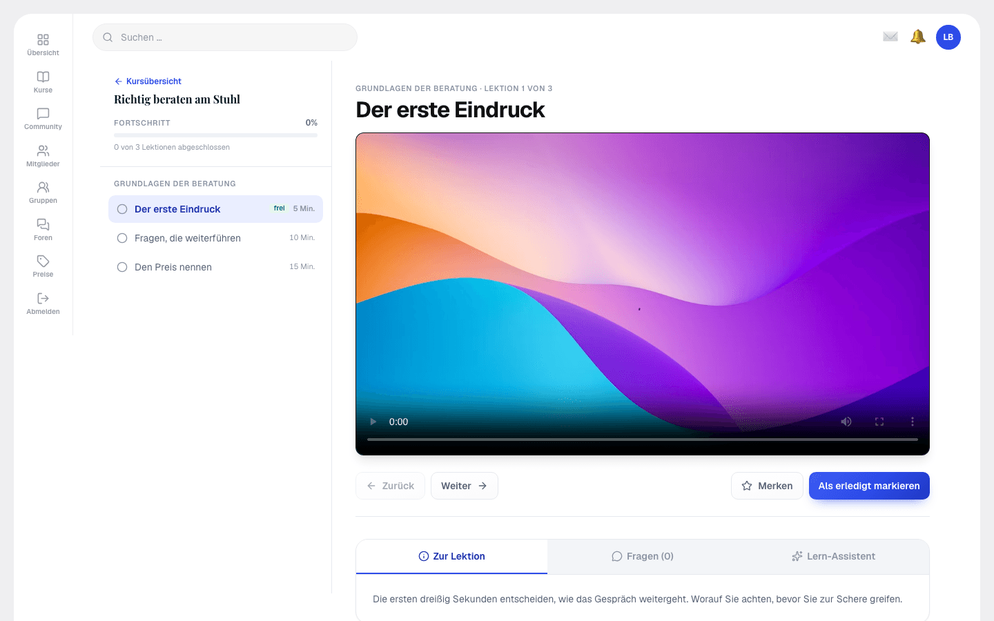 Lektionsseite mit Video, Aufgabe und persönlichen Notizen